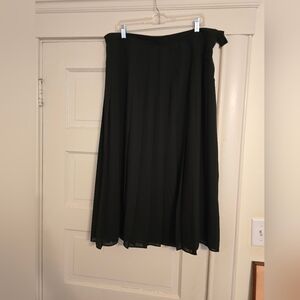 Elegant Black Women's Skirt